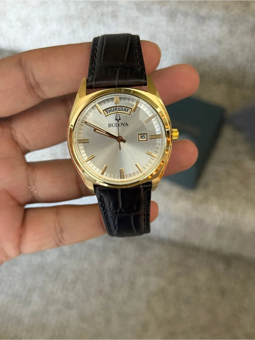 Bulova classic gold -Tone Dress Watch with Brown Leather Strap daydate